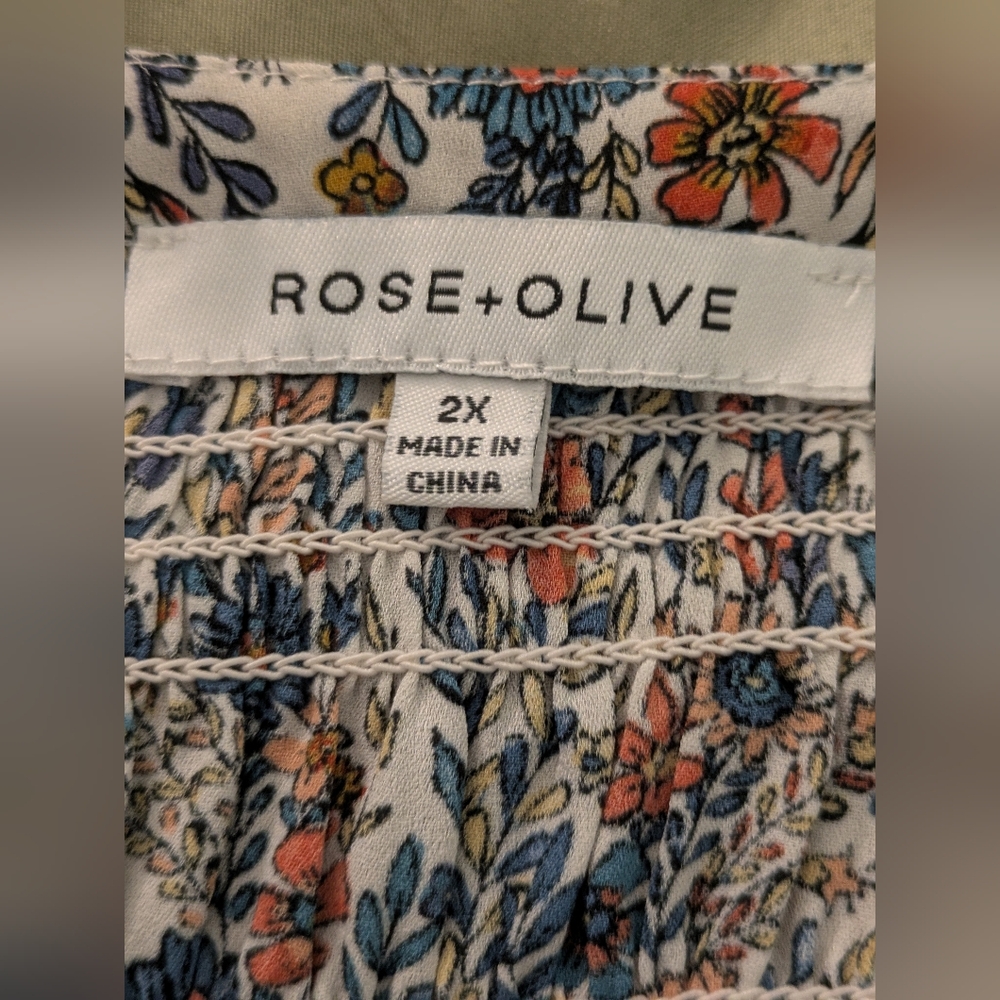 Rose & Olive Multicolor Floral Blouse, 2X - Picture 7 of 9